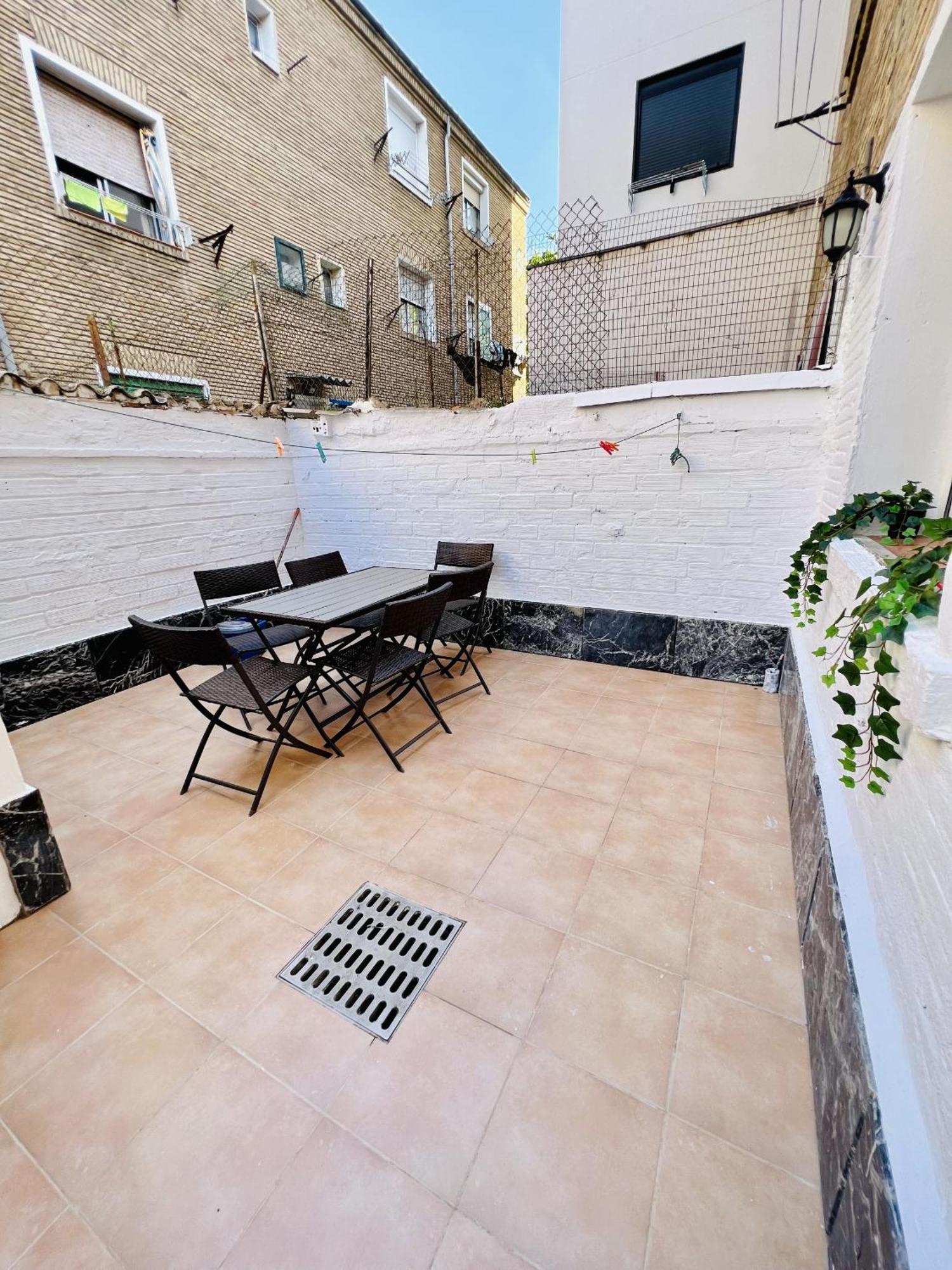 Apartamento Betty Appartement Zaragoza Buitenkant foto